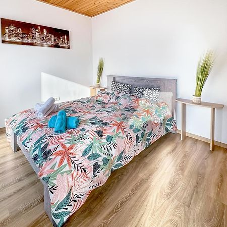 דירות Dampremy L'Eden Carolo - Netflix, Wi-Fi, 10Min Aeroport, Parking Gratuit מראה חיצוני תמונה